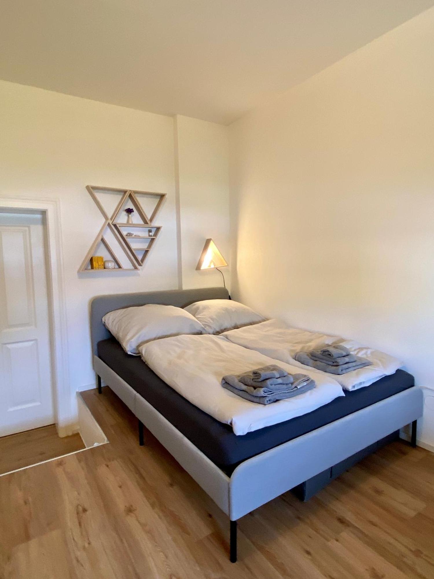 Baeckerhaus - Wohnung Mit Pool Und Garten Gmunden Buitenkant foto