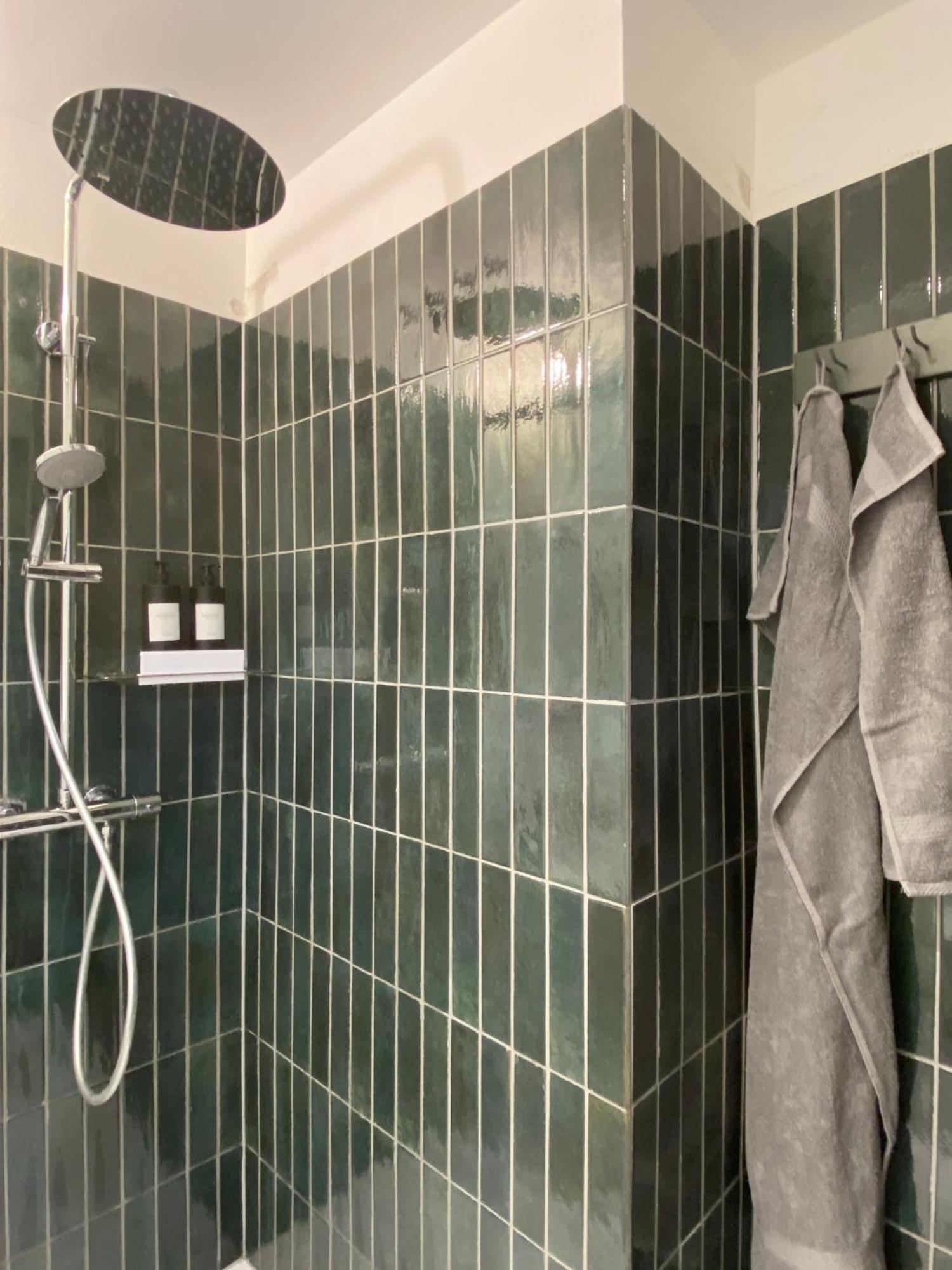 Baeckerhaus - Wohnung Mit Pool Und Garten Gmunden Buitenkant foto